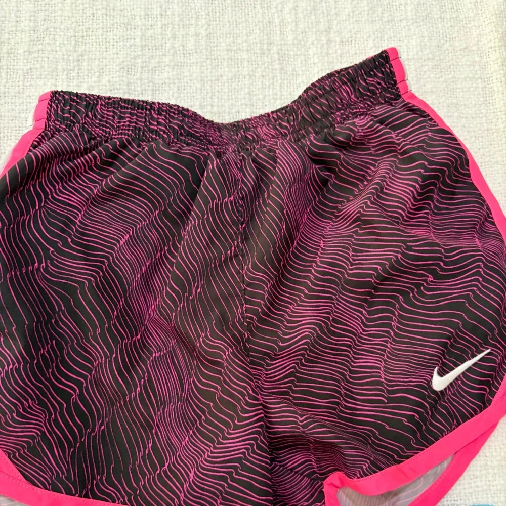 Nike Girls Dri-FIT Tempo Running Shorts Bundle Size 5 4-5 Years Lot of 4 Multi